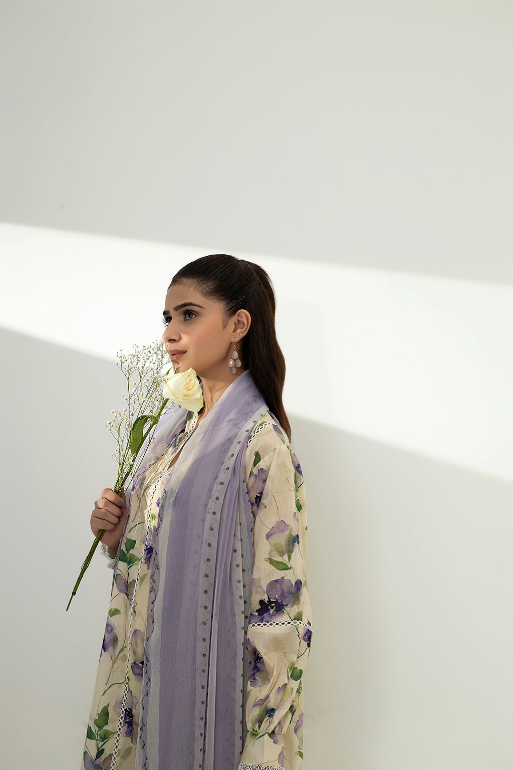 Inaya