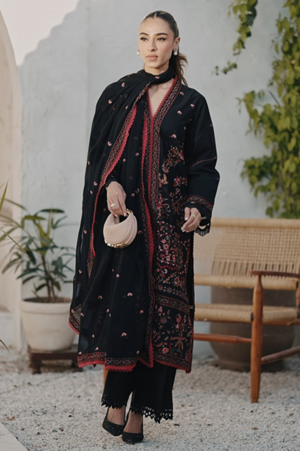 Black - LD008 by deyar