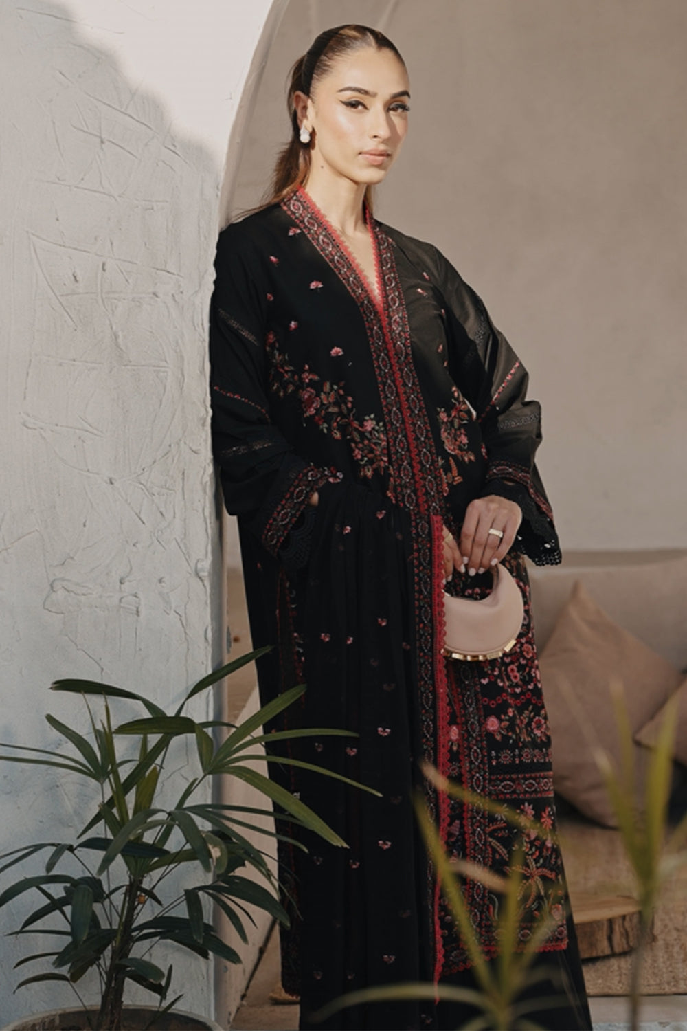 Black - LD008 by deyar