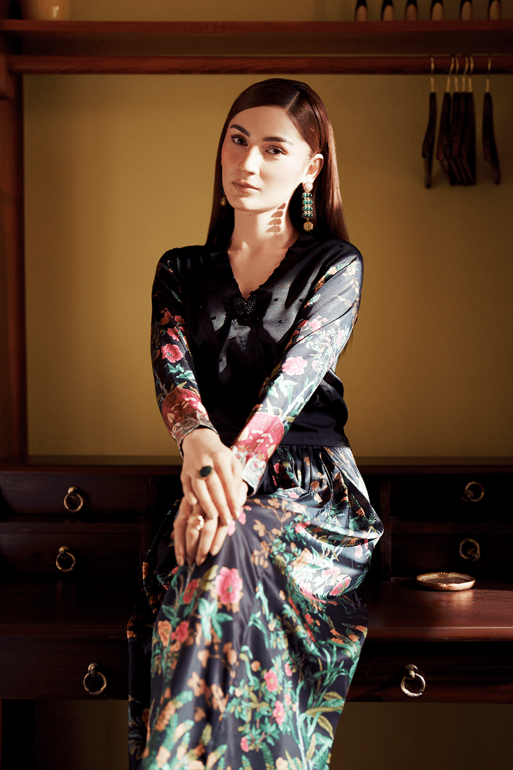 Lavinia - DEYAR