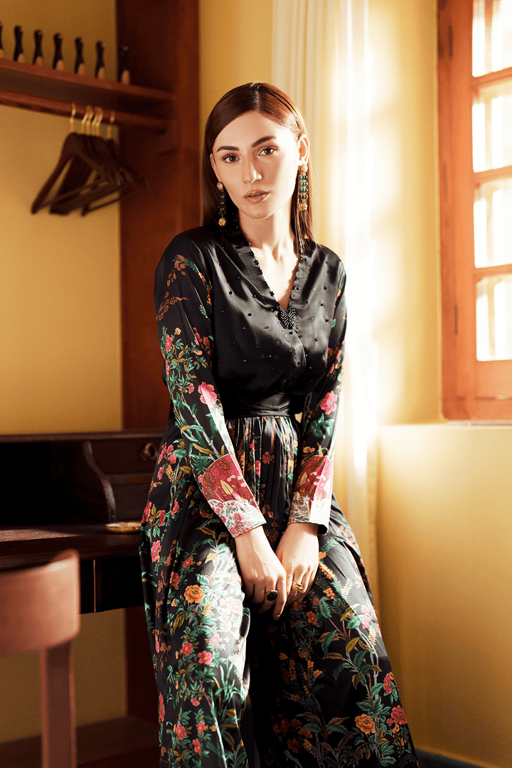 Lavinia - DEYAR